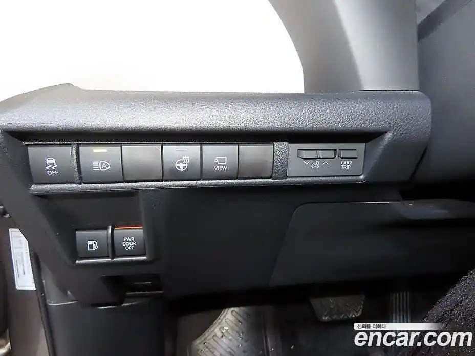 Toyota Sienna 2023 2.5 гидро, фото 12