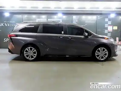 Toyota Sienna 2023 2.5 гидро, миниатюра 3