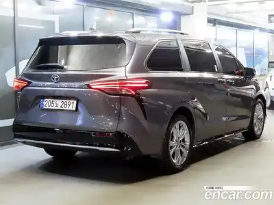Toyota Sienna 2023 2.5 гидро, миниатюра 4