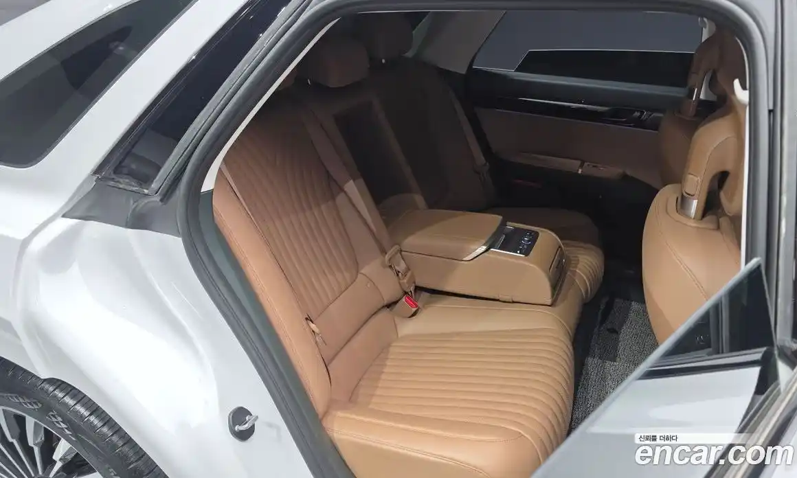 Hyundai Grandeur 2024 2.5 автомат (гидро), фото 17