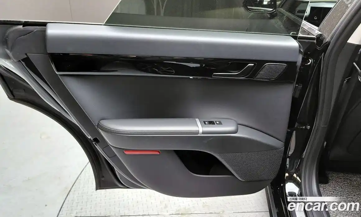 Hyundai Grandeur 2023 1.6 автомат (гидро), фото 15