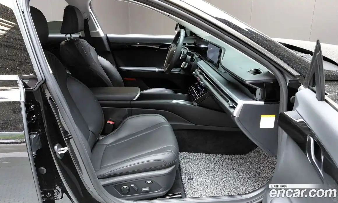 Hyundai Grandeur 2023 1.6 автомат (гидро), фото 16