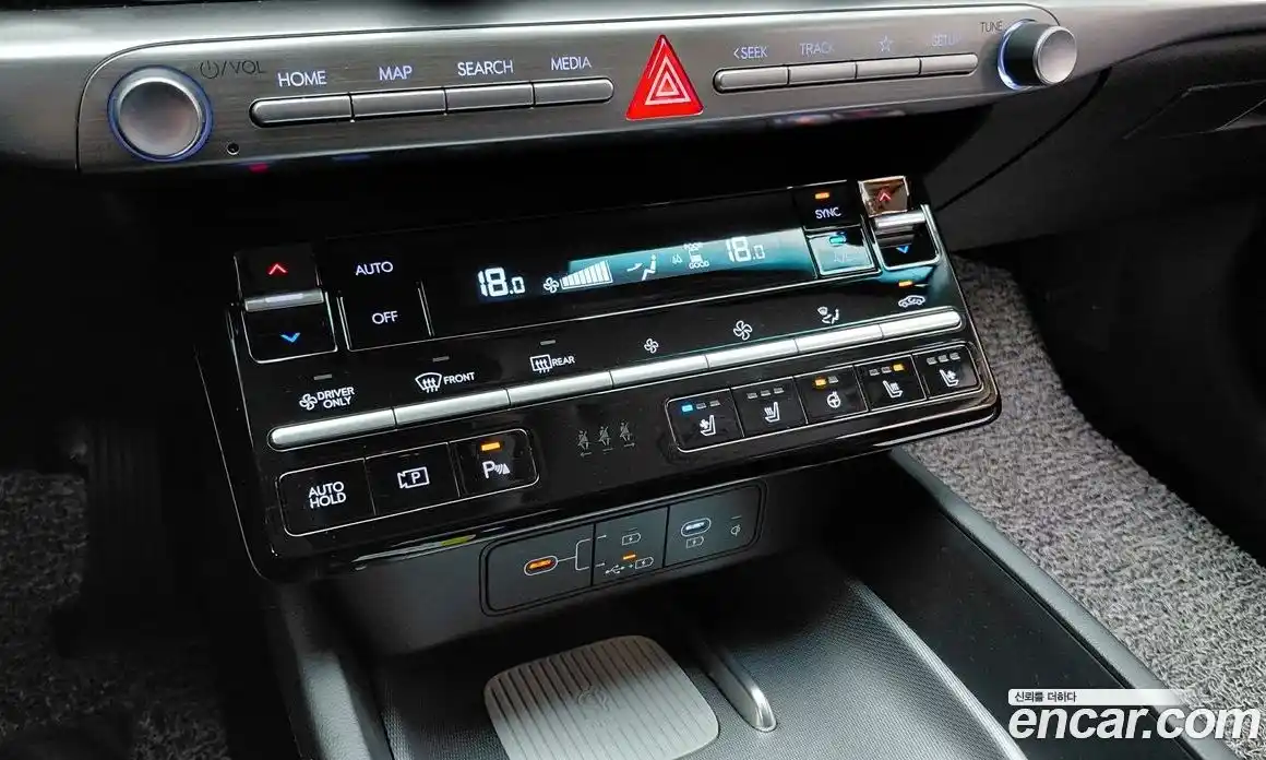 Hyundai Grandeur 2023 1.6 автомат (гидро), фото 17
