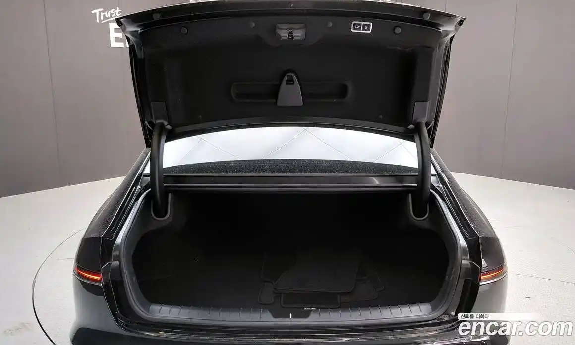 Hyundai Grandeur 2023 1.6 автомат (гидро), фото 25