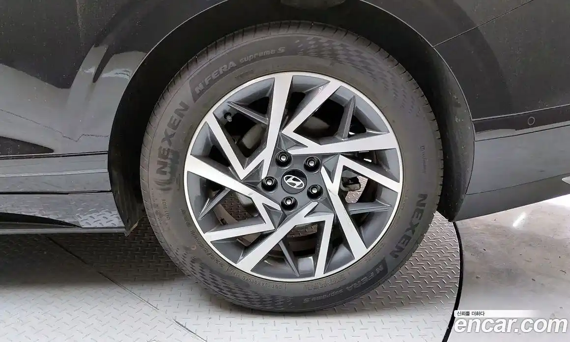 Hyundai Grandeur 2023 1.6 автомат (гидро), фото 7