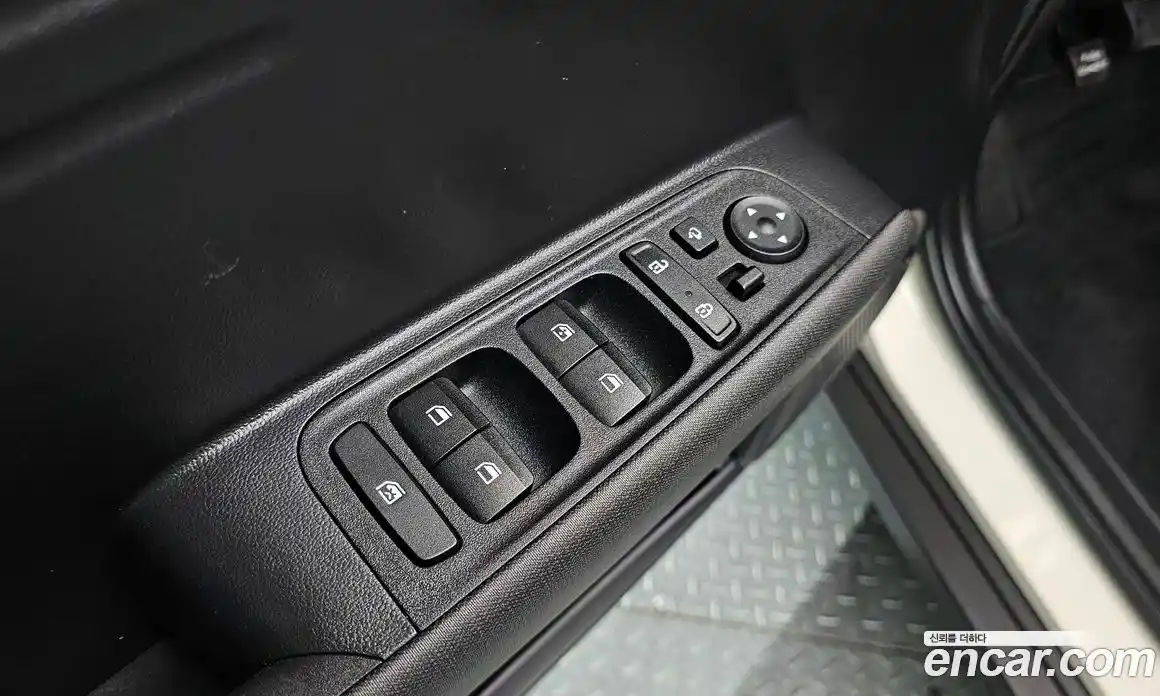 Hyundai Casper 2022 1.0 автомат (гидро), фото 27