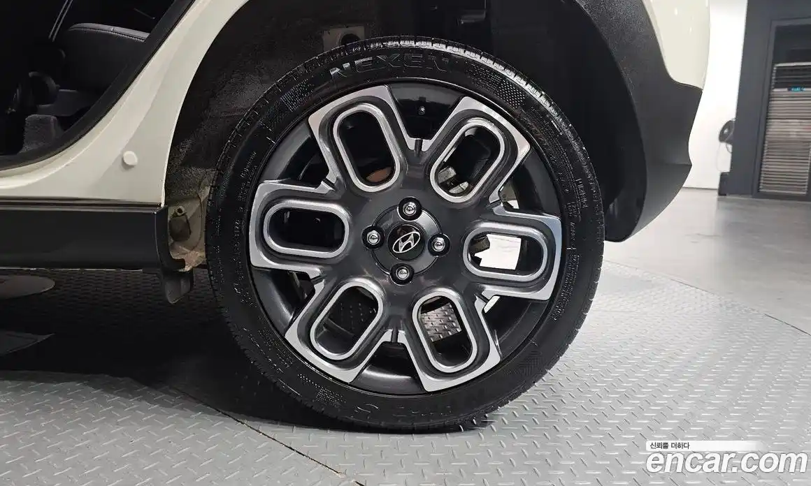 Hyundai Casper 2022 1.0 автомат (гидро), фото 7