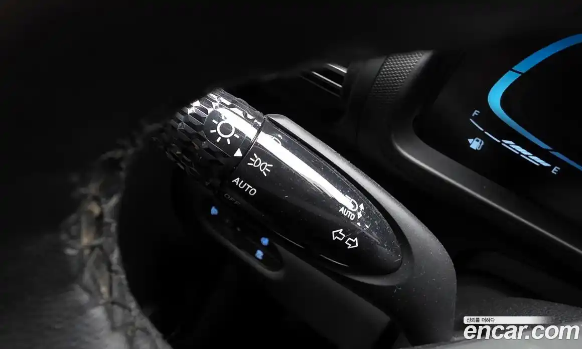 Hyundai Casper 2022 1.0 автомат (гидро), фото 24