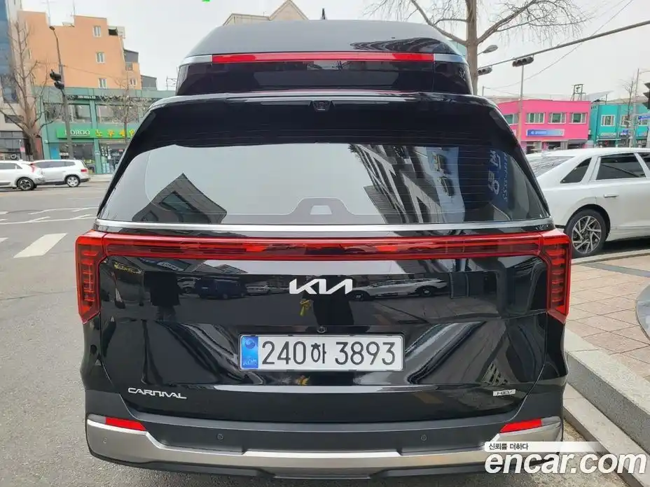 Kia Carnival 2026 1.6 автомат (гидро), фото 5