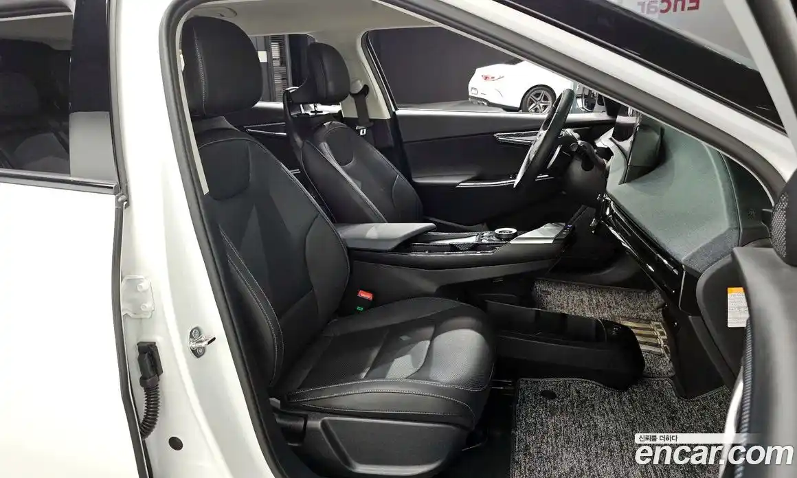 Kia EV6 2023 0.1 автомат (гидро), фото 18