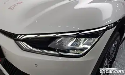 Kia EV6 2023 0.1 автомат (гидро), миниатюра 8
