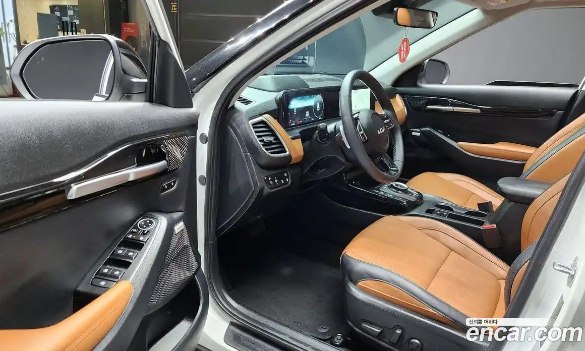 Kia Seltos 2023 1.6 автомат (гидро), фото 13