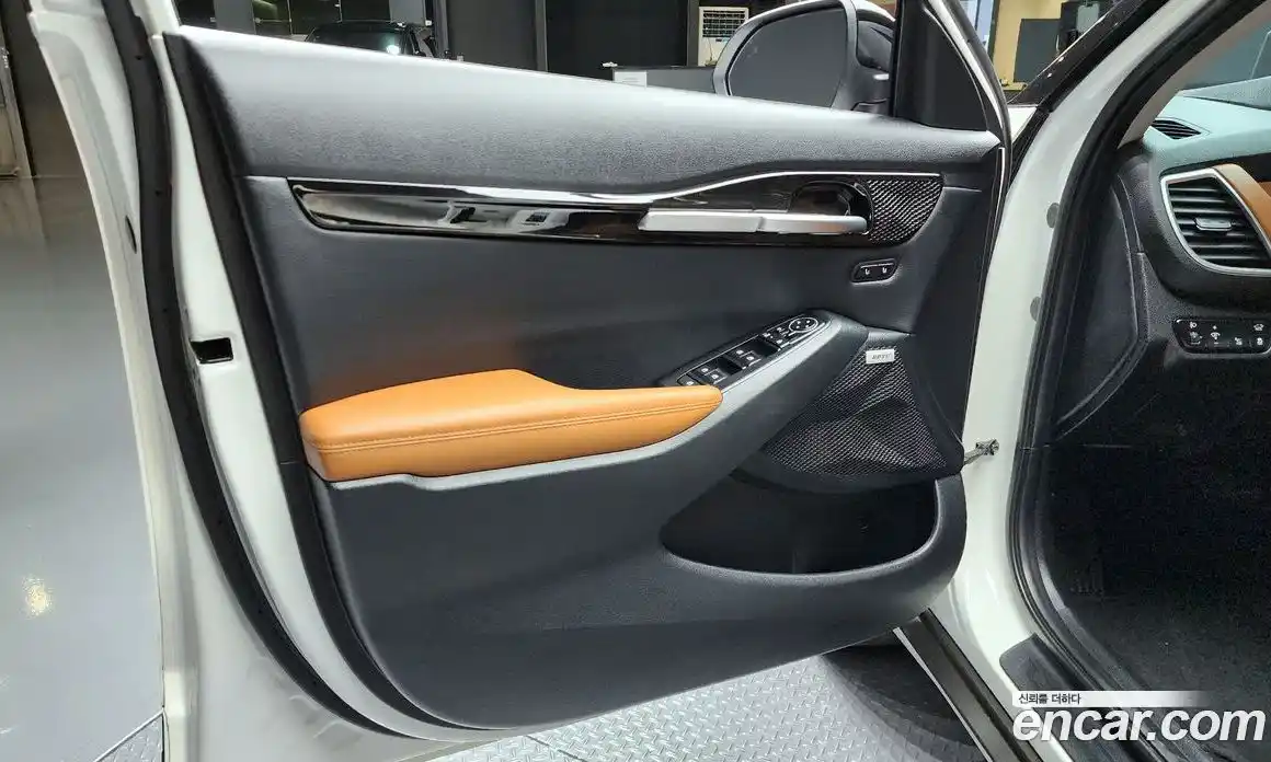 Kia Seltos 2023 1.6 автомат (гидро), фото 14
