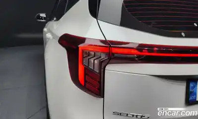 Kia Seltos 2023 1.6 автомат (гидро), миниатюра 9
