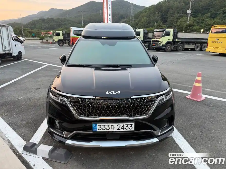 Kia Carnival 2023 3.5 автомат (гидро), фото 3