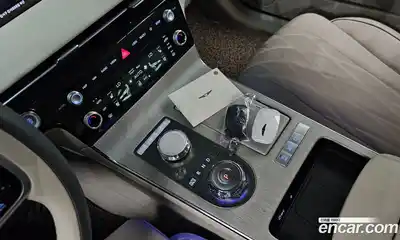 Genesis G80 2025 2.5 автомат (гидро), миниатюра 11