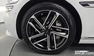 Genesis G80 2025 2.5 автомат (гидро), миниатюра 4