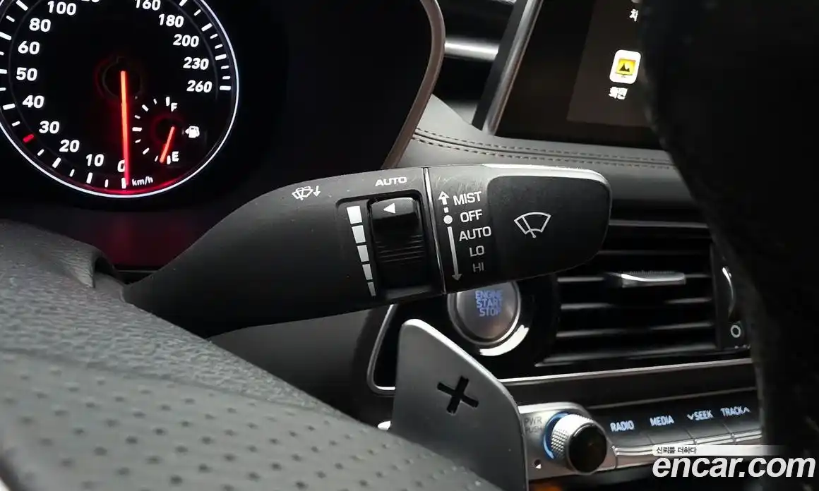 Genesis G70 2018 2.0 автомат (гидро), фото 18