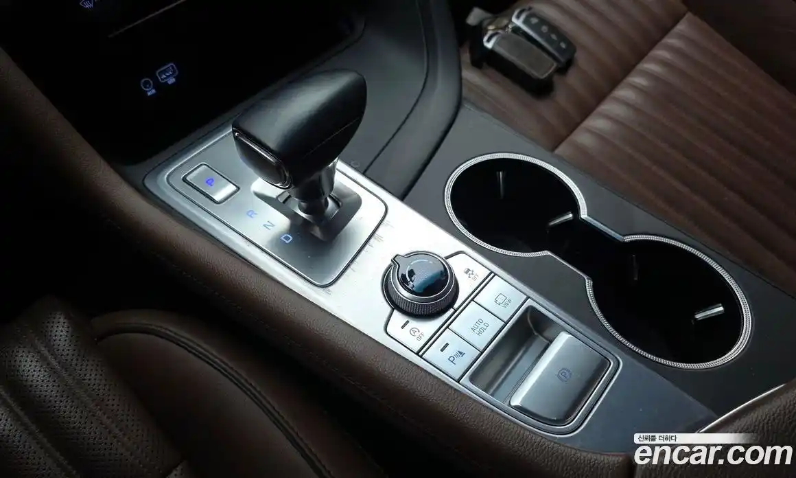 Genesis G70 2018 2.0 автомат (гидро), фото 9