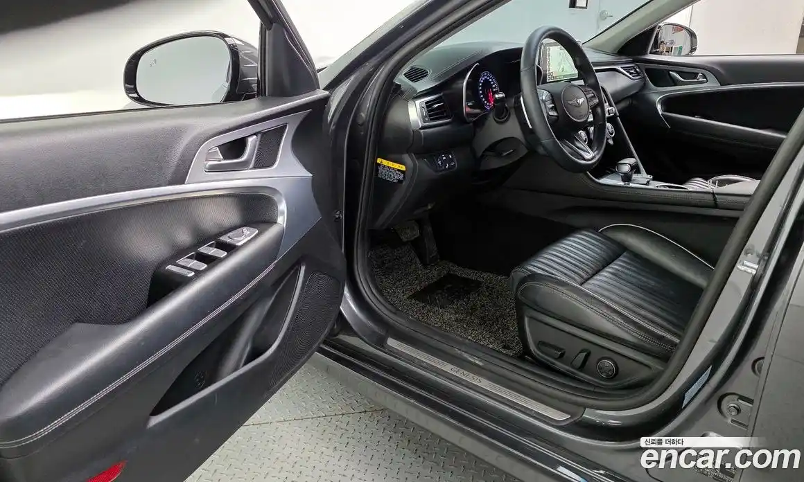 Genesis G70 2018 2.0 автомат (гидро), фото 13