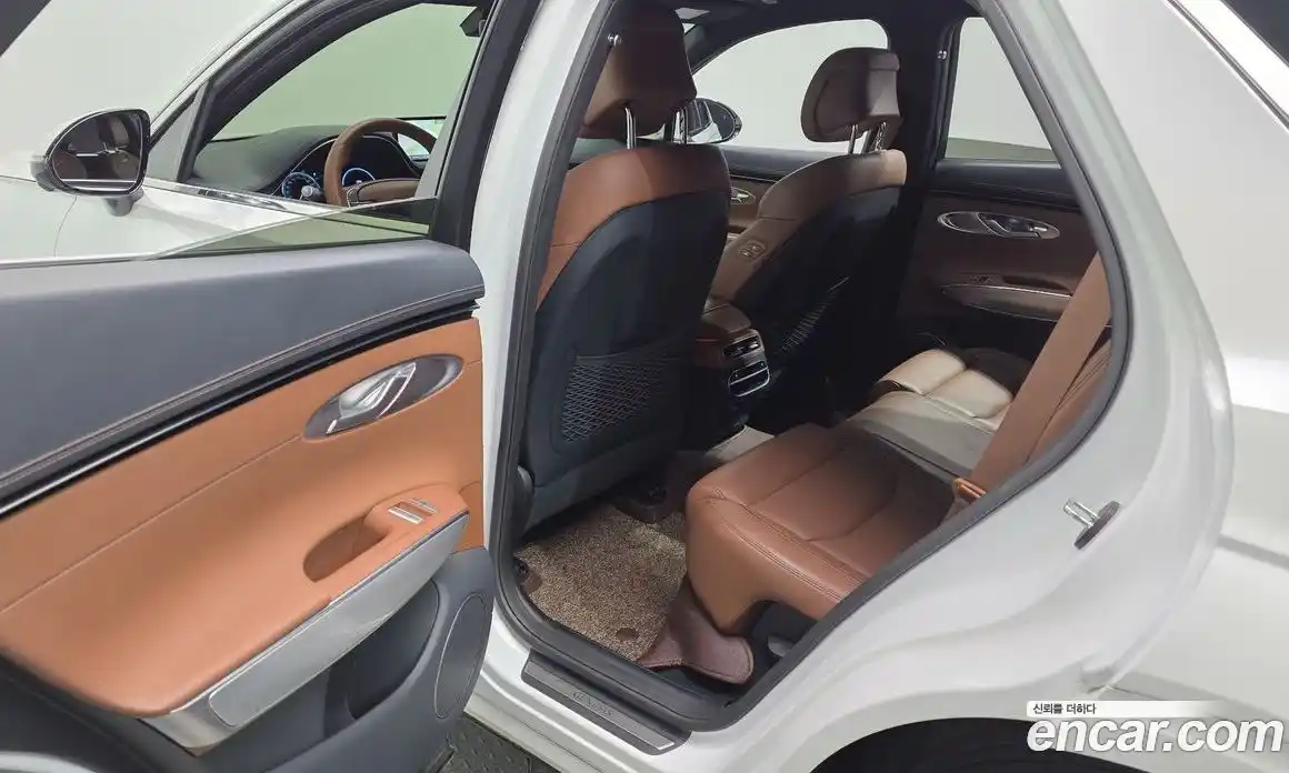 Genesis GV70 2021 2.5 автомат (гидро), фото 18