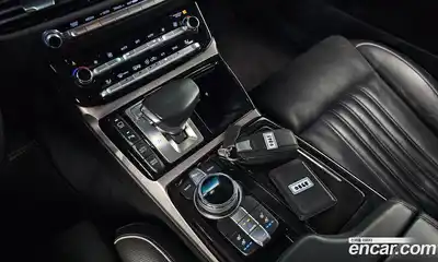 Genesis EQ900 2016 5.0 автомат (гидро), миниатюра 11