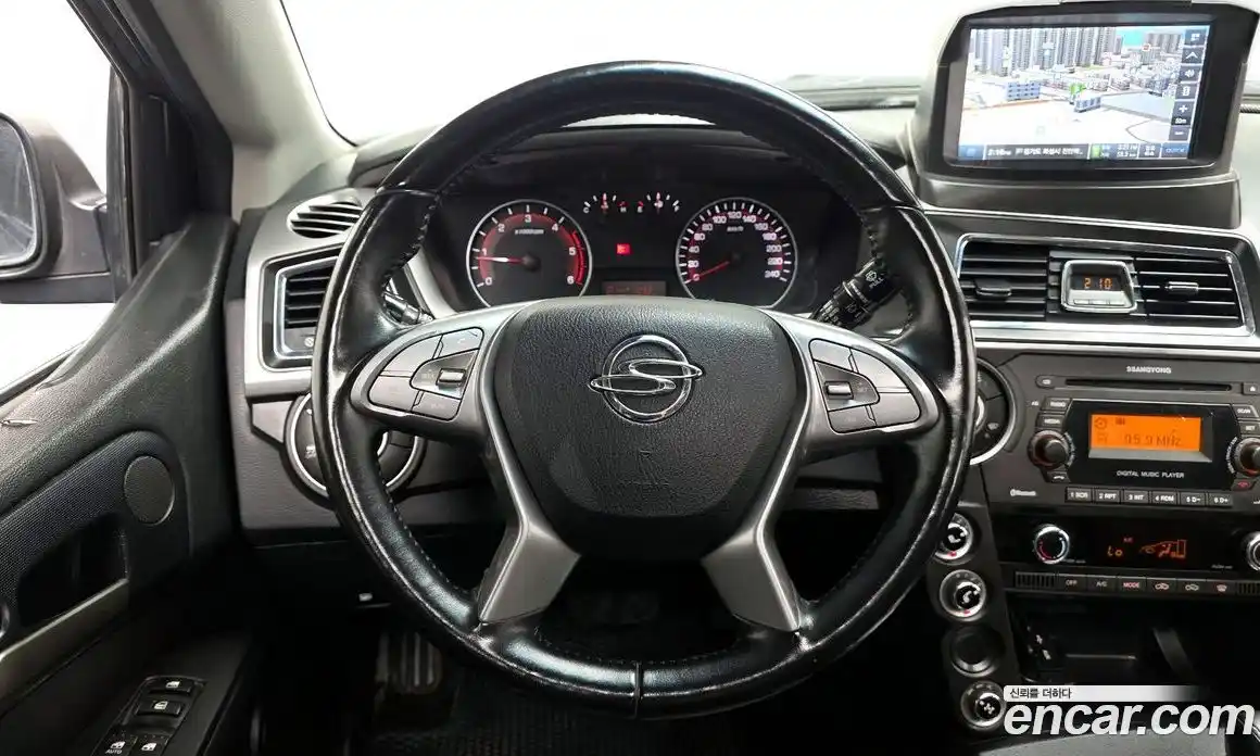 SsangYong Korando 2016 2.2 автомат (гидро), фото 13
