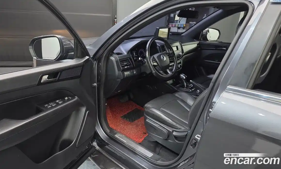 SsangYong Rexton 2019 2.2 автомат (гидро), фото 13