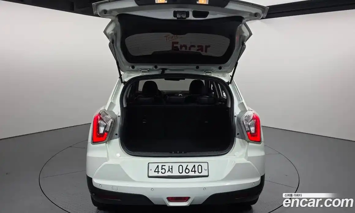 SsangYong TIBOLI 2016 1.6 автомат (гидро), фото 20