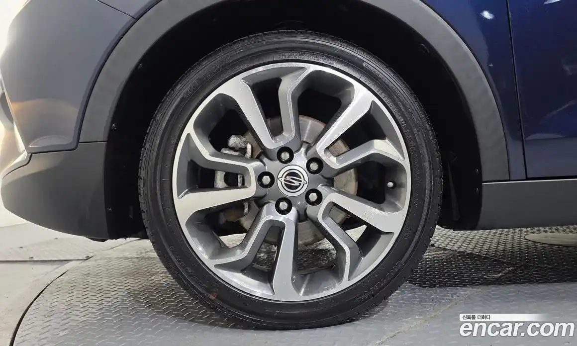 SsangYong TIBOLI 2015 1.6 автомат (гидро), фото 5
