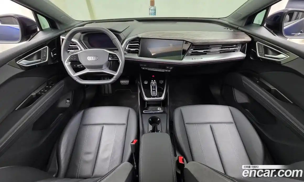 Audi Q4 e-tron 2025 0.2 автомат (гидро), фото 7