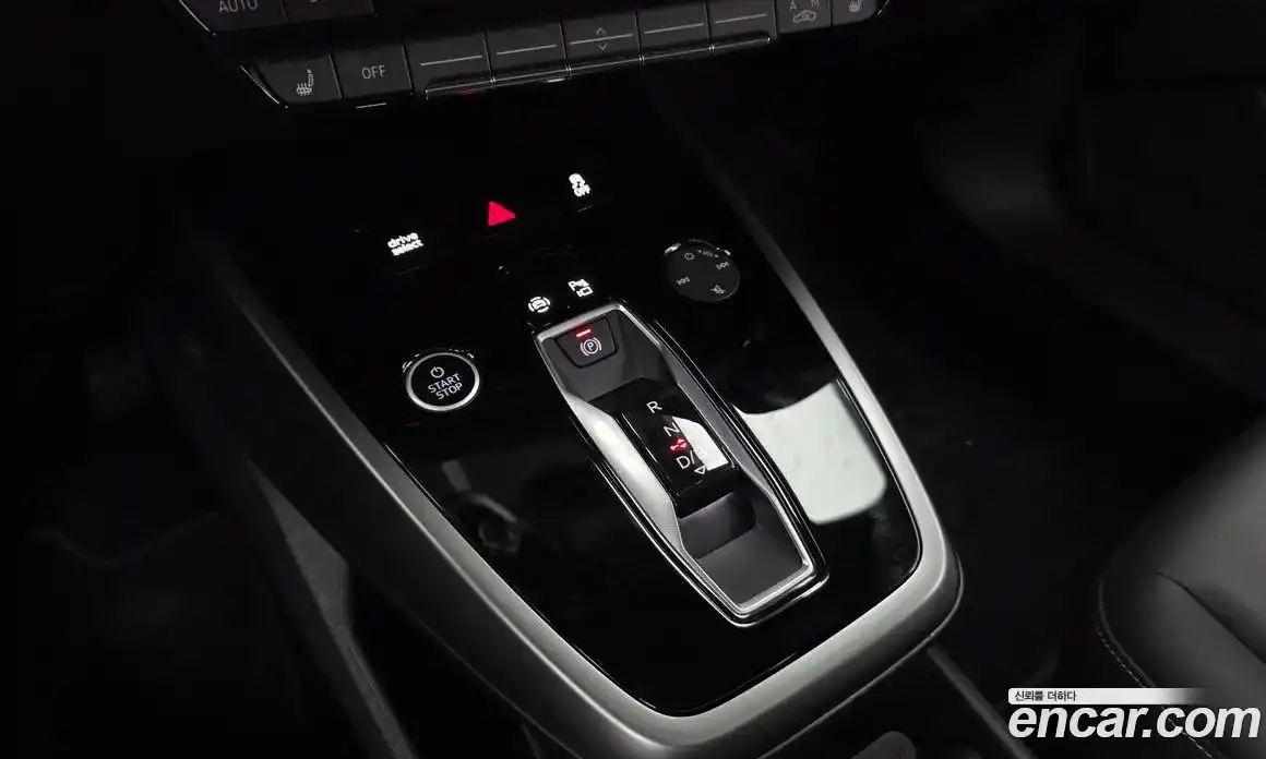 Audi Q4 e-tron 2025 0.2 автомат (гидро), фото 9