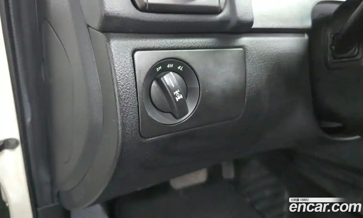 SsangYong Rexton 2013 2.0 автомат (гидро), фото 16