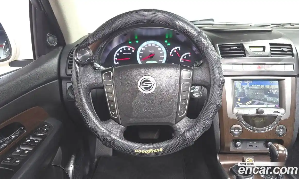 SsangYong Rexton 2013 2.0 автомат (гидро), фото 6