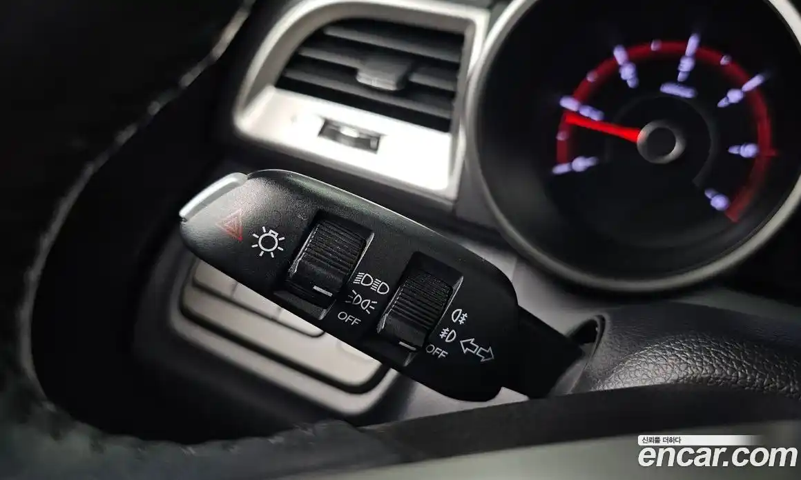 SsangYong TIBOLI 2015 1.6 автомат (гидро), фото 23
