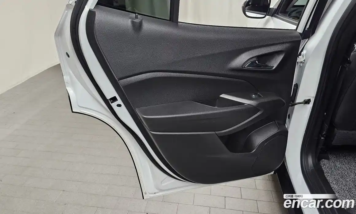 Chevrolet Trax 2023 1.2 автомат (гидро), фото 15