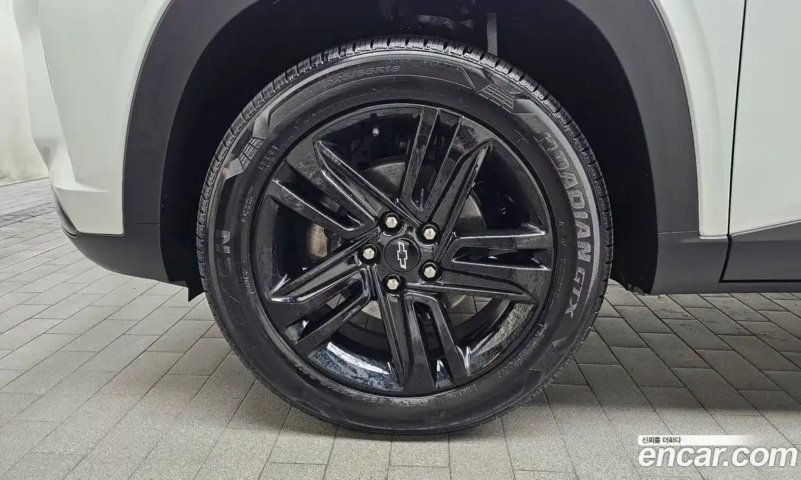 Chevrolet Trax 2023 1.2 автомат (гидро), фото 5