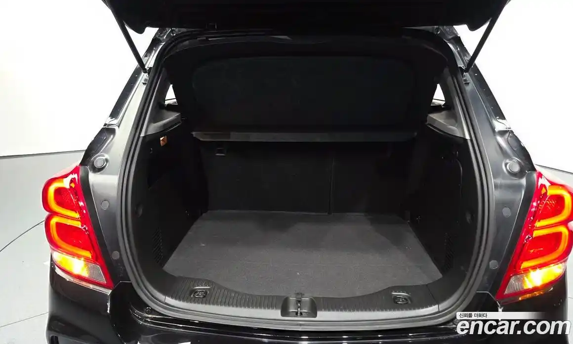 Chevrolet Trax 2017 1.4 автомат (гидро), фото 26