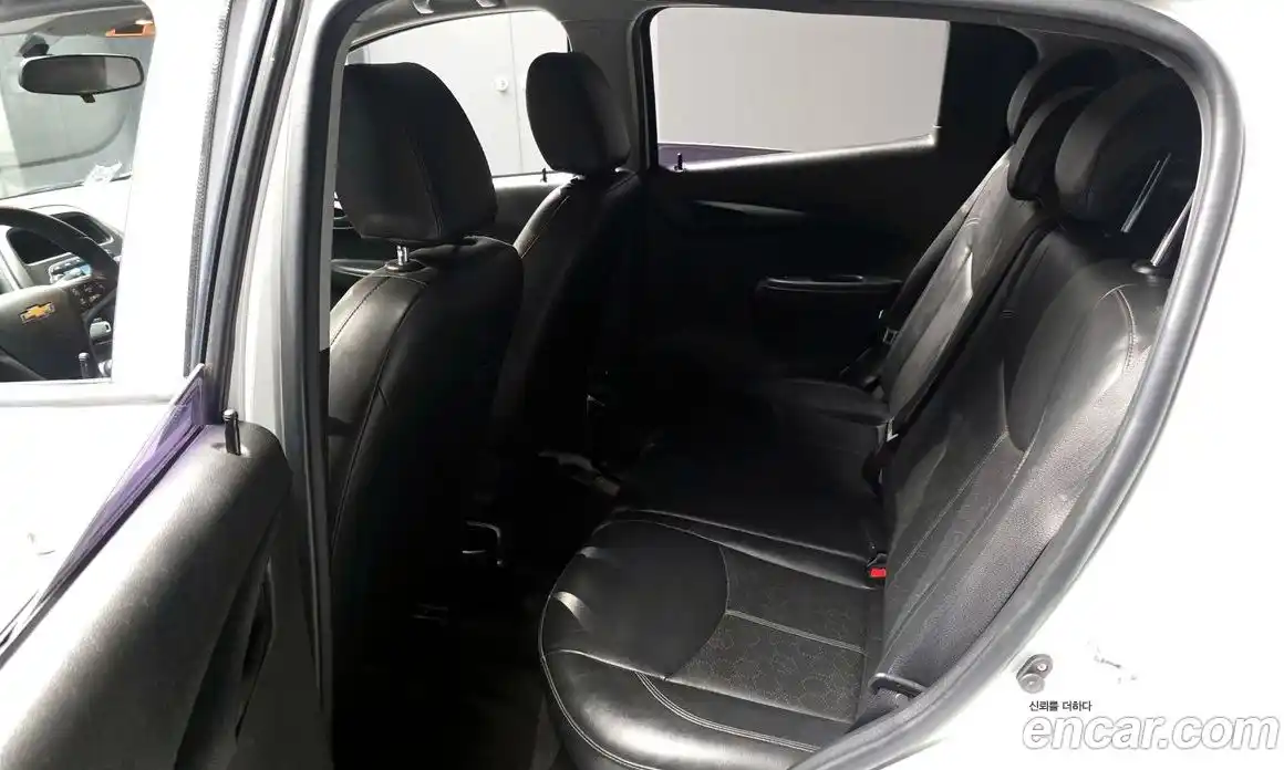 Chevrolet Spark 2016 1.0 автомат (гидро), фото 11