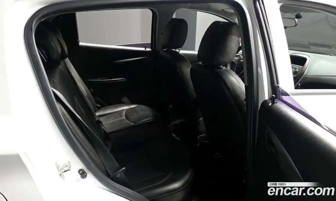 Chevrolet Spark 2016 1.0 автомат (гидро), фото 12