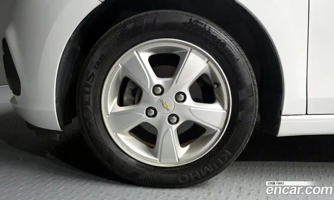Chevrolet Spark 2016 1.0 автомат (гидро), фото 5