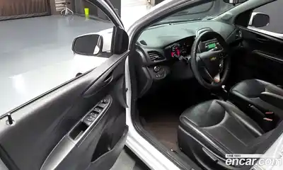 Chevrolet Spark 2016 1.0 автомат (гидро), миниатюра 10