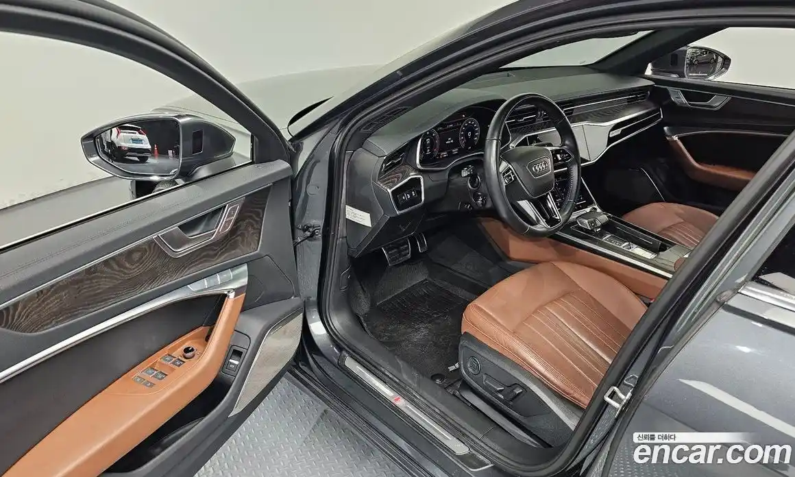Audi A6 2020 2.0 автомат (гидро), фото 13