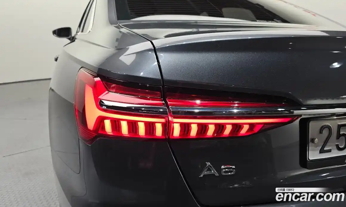 Audi A6 2020 2.0 автомат (гидро), фото 9