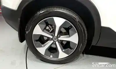 Volvo XC40 2023 2.0 автомат (гидро), миниатюра 5