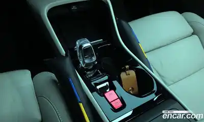 Volvo XC40 2023 2.0 автомат (гидро), миниатюра 9