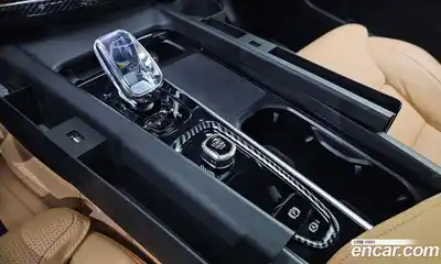 Volvo XC60 2023 2.0 автомат (гидро), миниатюра 11