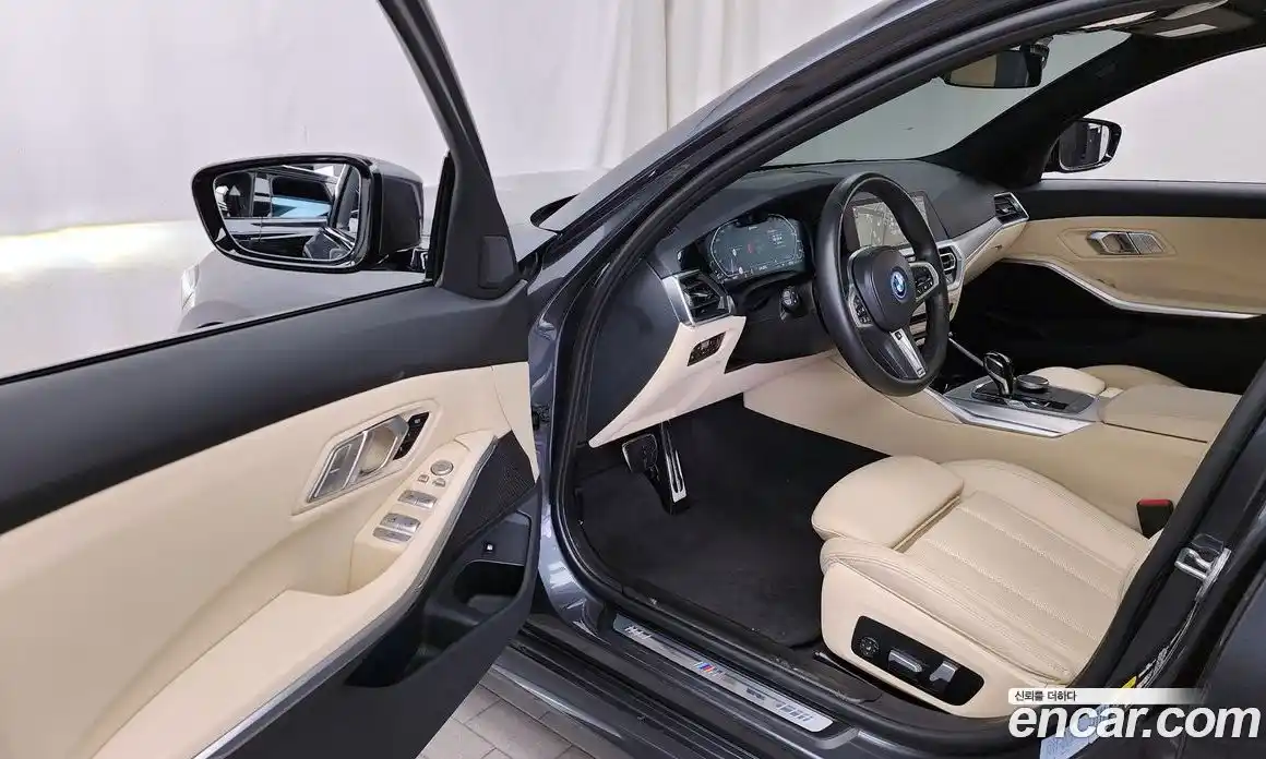 BMW 3 серия 2022 2.0 автомат (гидро), фото 13
