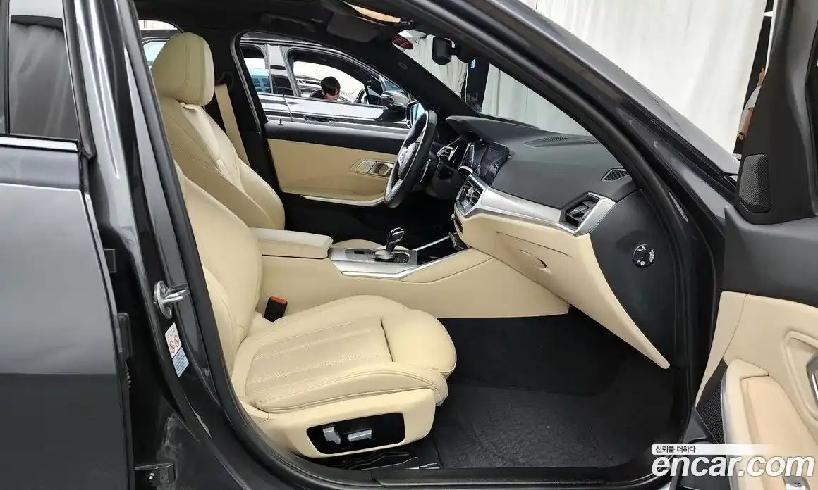 BMW 3 серия 2022 2.0 автомат (гидро), фото 17