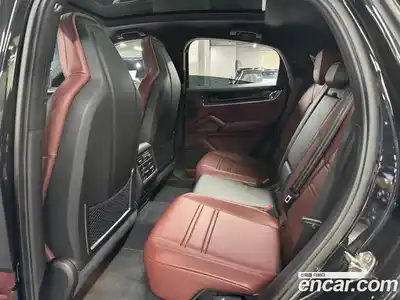 Porsche Cayenne 2024 3.0 автомат (гидро), миниатюра 11